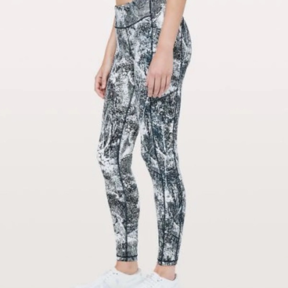 NWT Speed Up Tight Size 2
